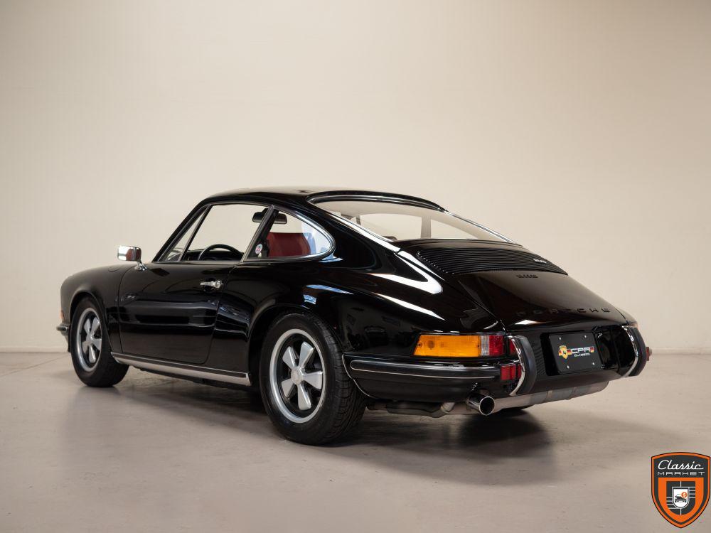 1973 Porsche 911S - Concours Restored