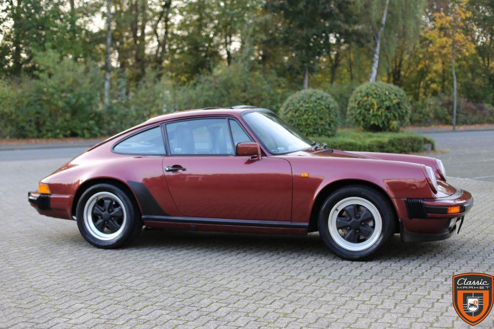 Porsche 911 Carrera 3.2 Coupe