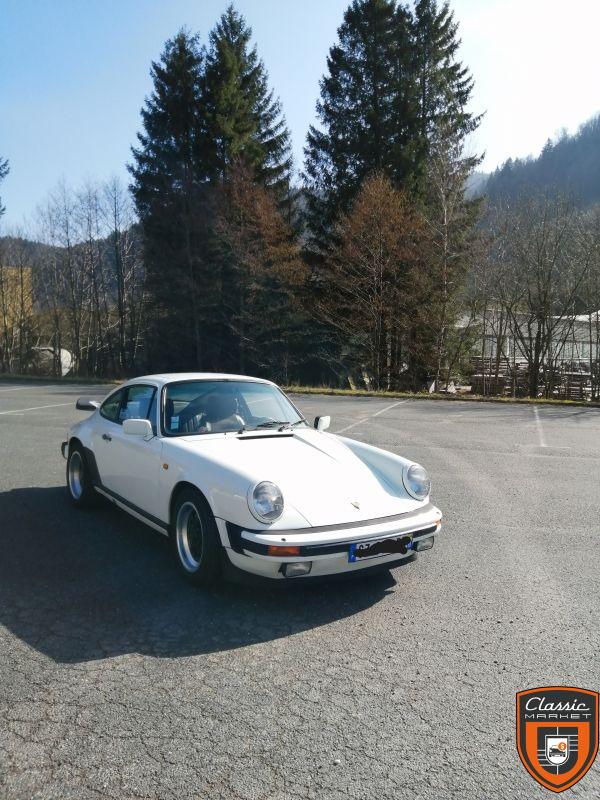 PORSCHE 911  CARRERA 3.2L