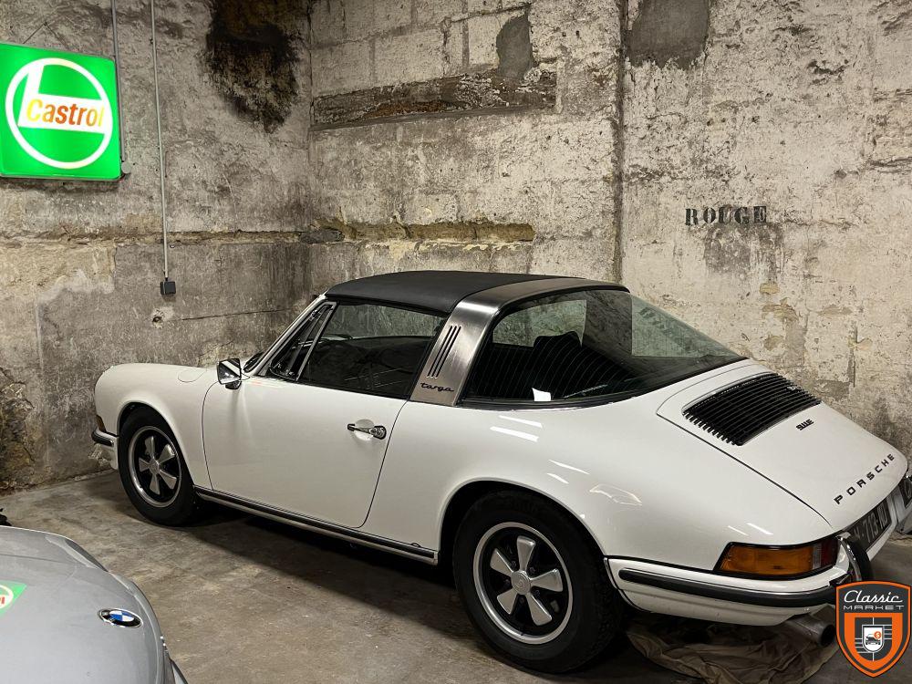 Superbe Porsche 911  2.4 E TARGA 1973