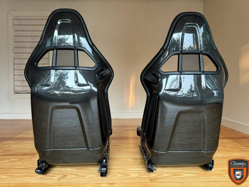 Porsche 997 Sport Bucket Seats