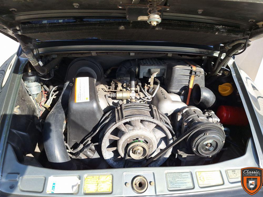 PORSCHE 911 Carrera 3.2 G50