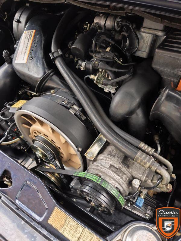 Porsche 964 c4 dans un état exceptionnel moteur refait a neuf