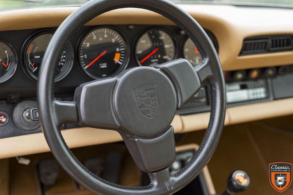 1980 Porsche 911 SC / fully restored / rebuilt engine