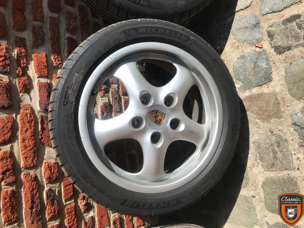 Jantes Porsche cup II 993 + pneus Michelin PS4 neufs