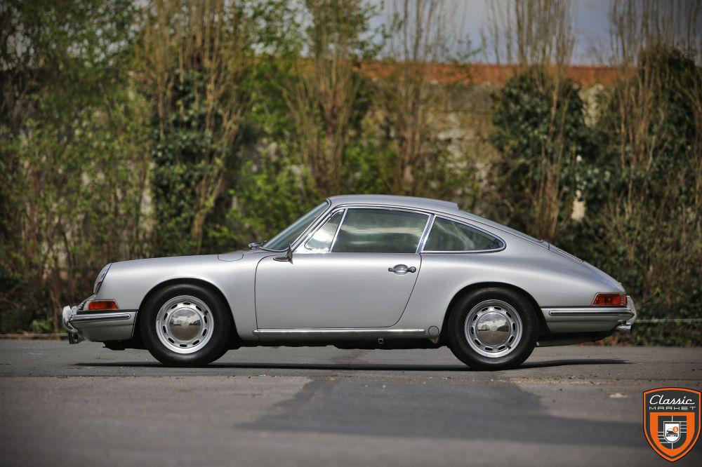 Porsche 911 1967 - Matching - Restored