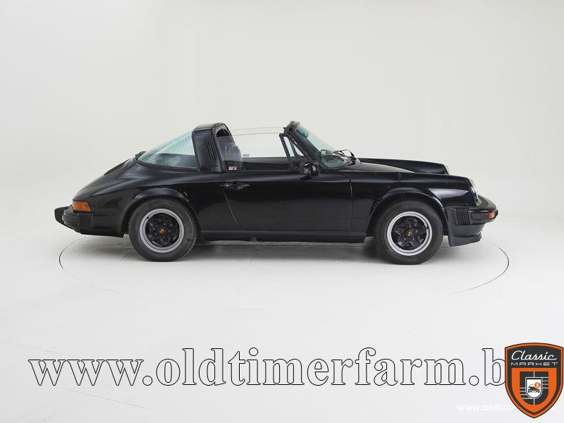 Porsche 911 Targa Rijkspolitie "Alex 97" '75 CH0693