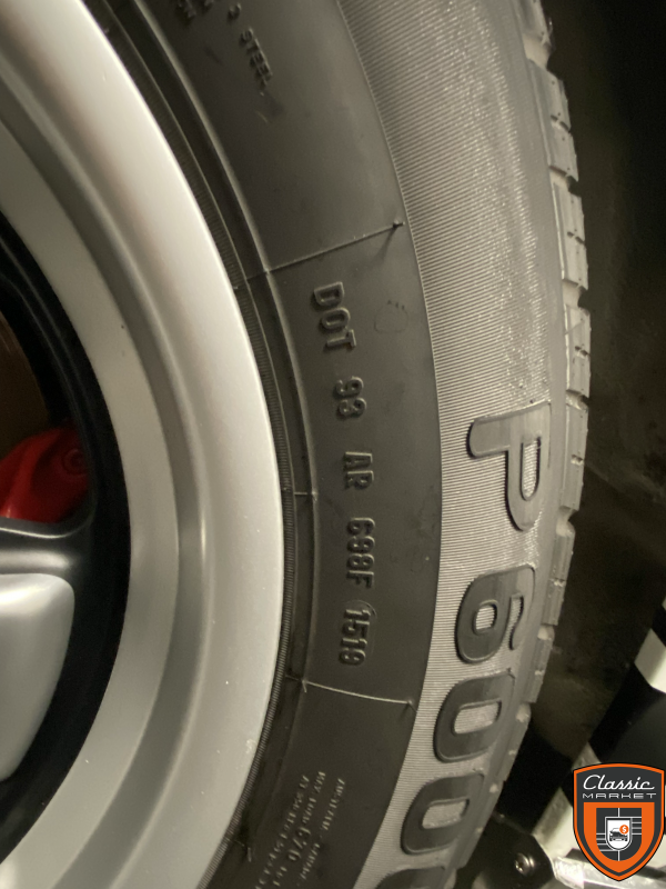 2 pneus Pirelli P6000 N3
